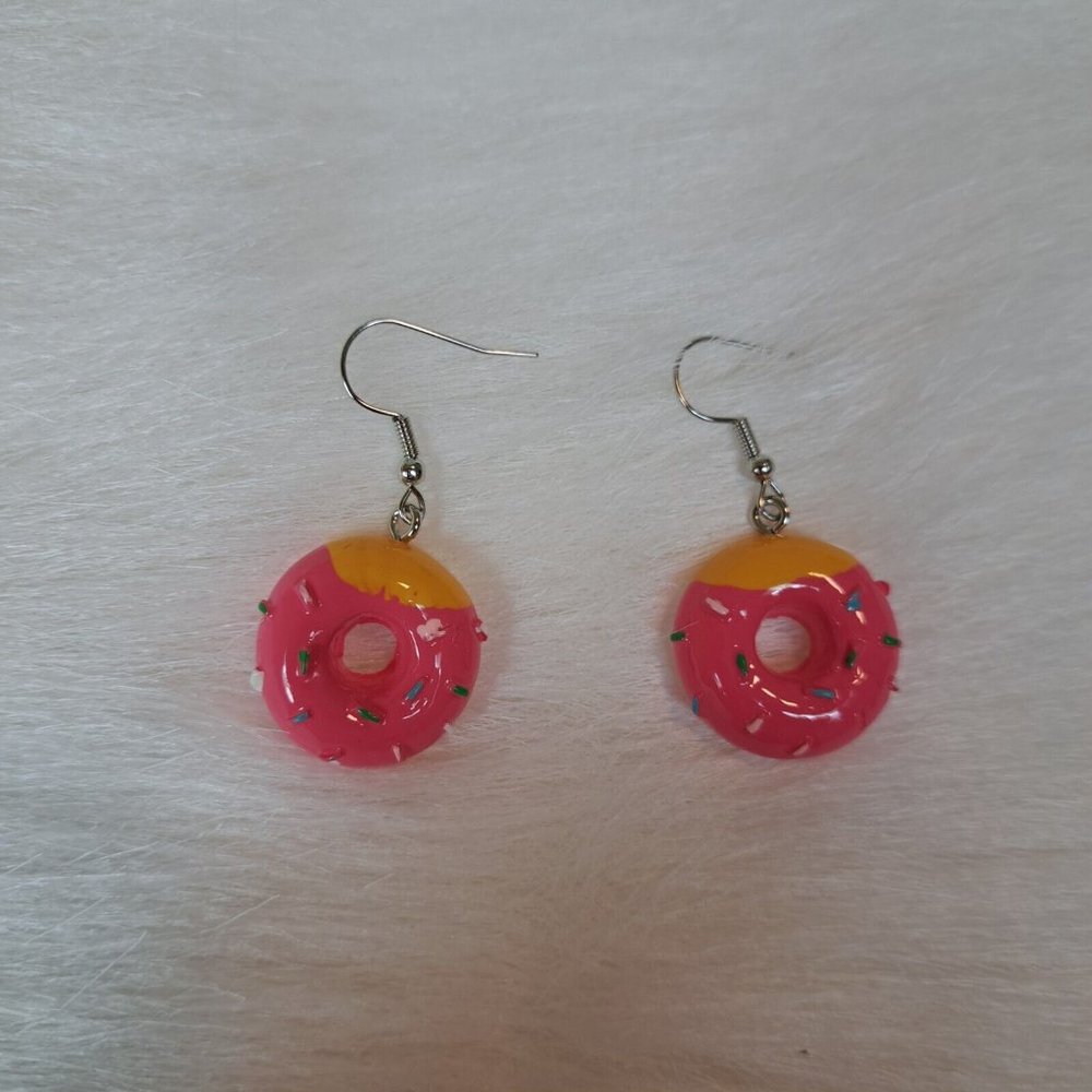 Cute Doughnut With Sprinkles Earrings